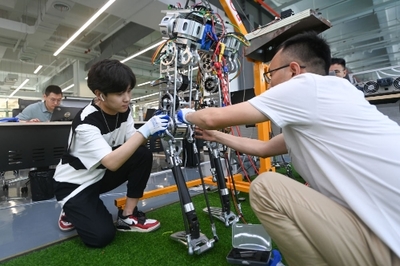 浙江 研發(fā)投入五年翻番 智能機(jī)器人產(chǎn)業(yè)迎來新機(jī)遇